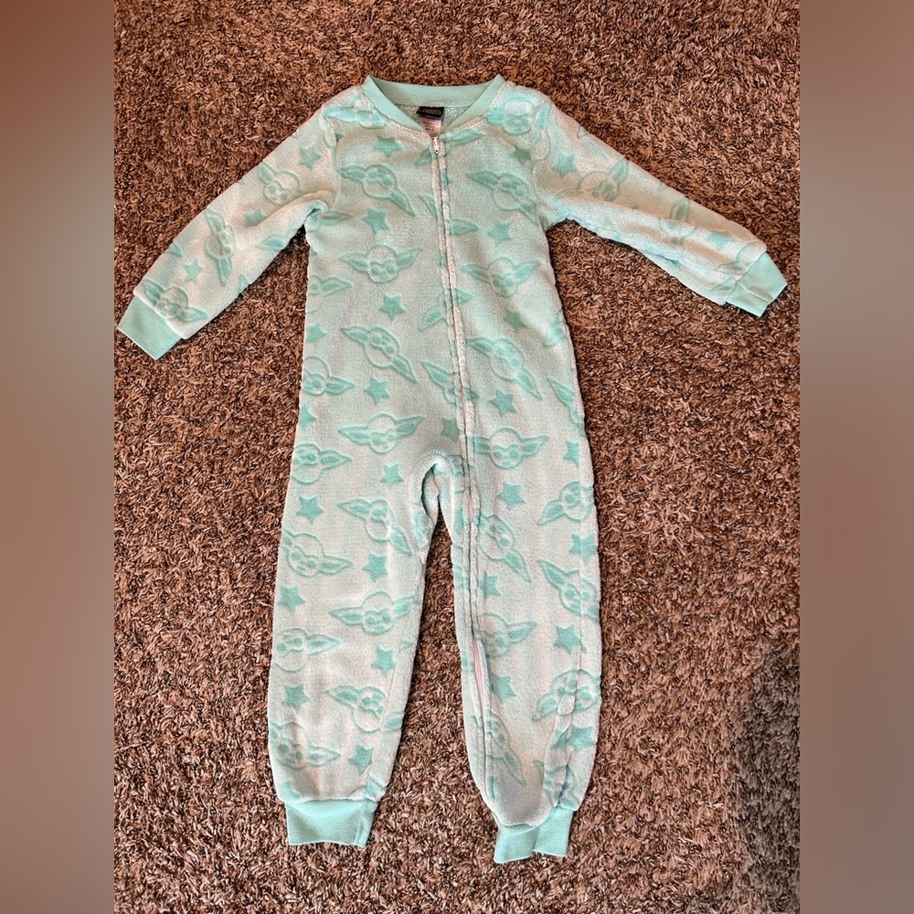 Baby Yoda Kid PJ’s 5T